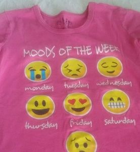 Pink girls moods of the week tee.